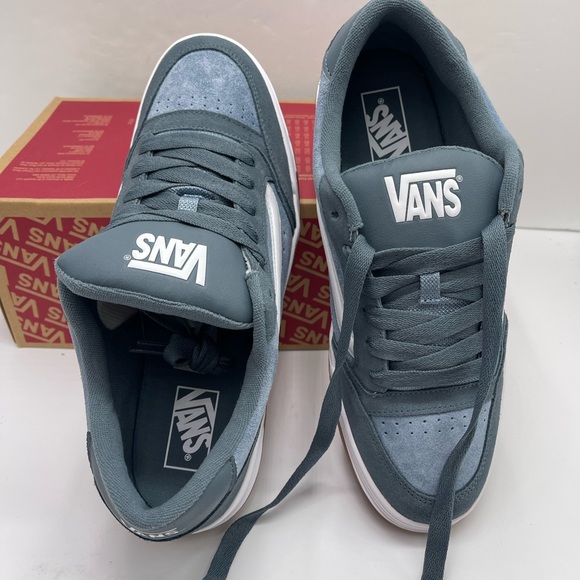 Vans Men’s Hylane
Color Theory Stormy Weath
VN000D8NRV2 Sneakers - Picture 14 of 16